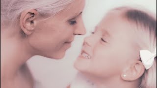 Светлый день. Аффирмации на чудо, счастье и любовь к жизни.