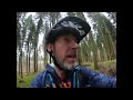 Mtb i bjerge skov og med styrt