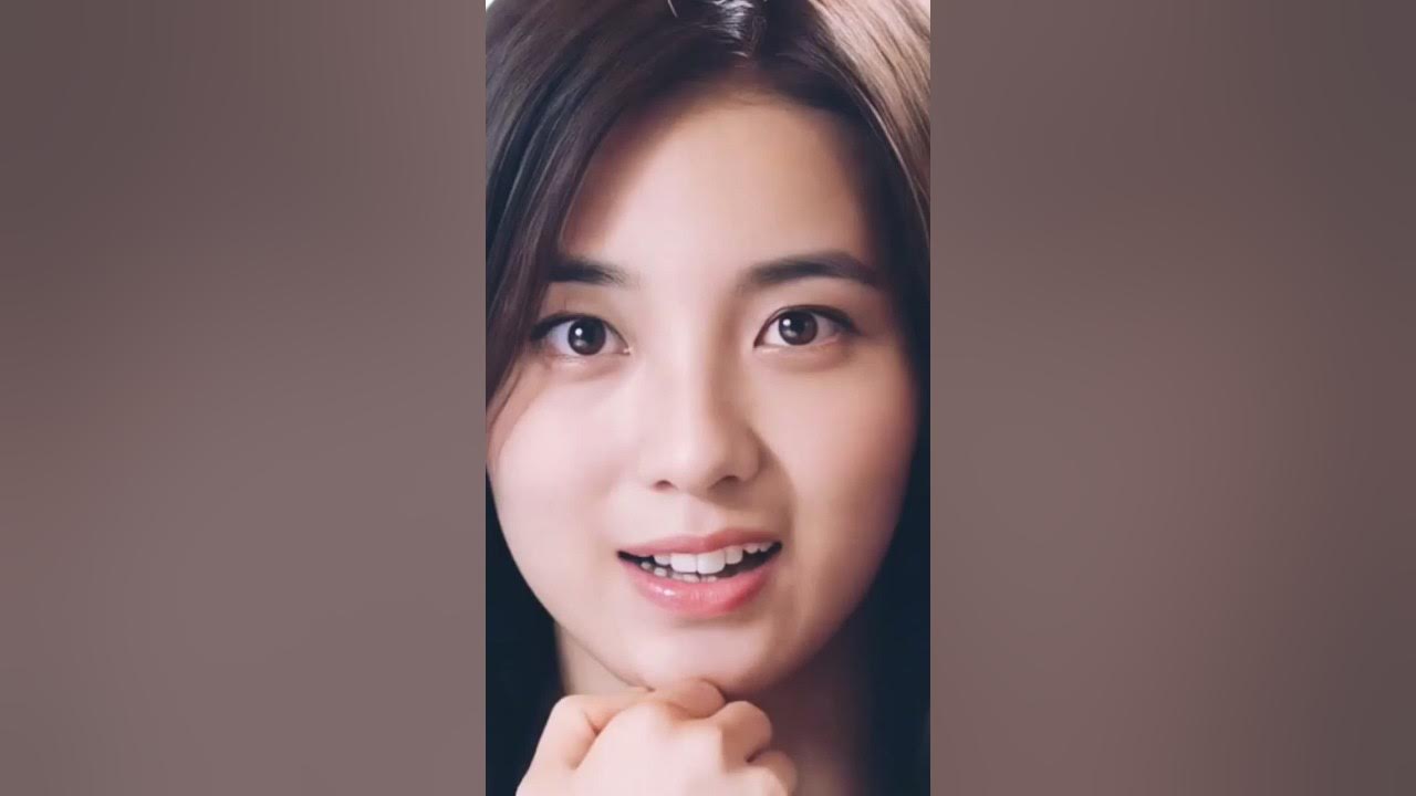 Wan Peng Cute Smiling Photos - YouTube