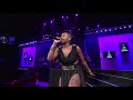 Fantasia Performs "When I See You" at Steve Harvey