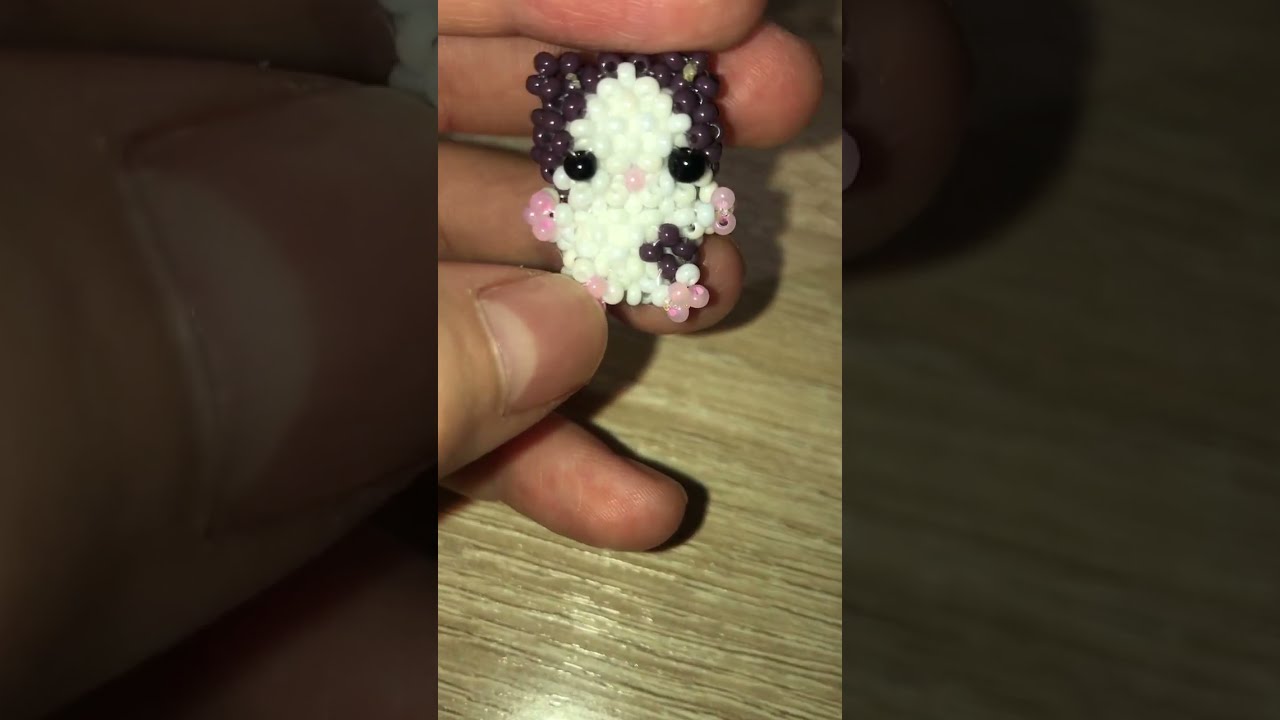 Котик из бисера амигуруми