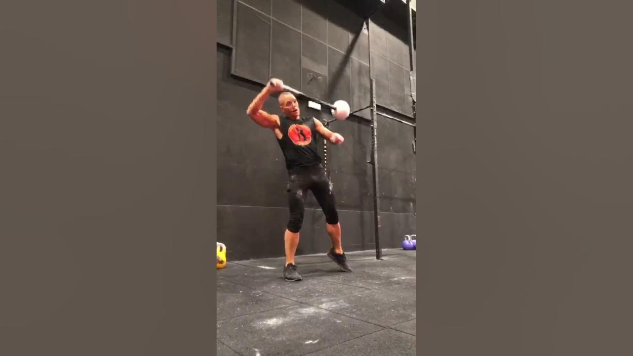 Heavy Macebell Swing 360° 20 kg Slow Motion YouTube