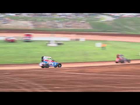 TSR TQ Midget driver Joey Paxson wins heat race at Bloomington Speedway 8/7/26