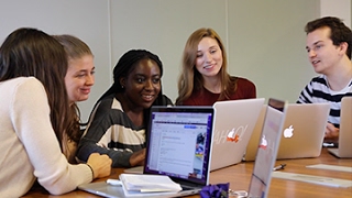 Why Yahoo – EMEA Interns Say Why