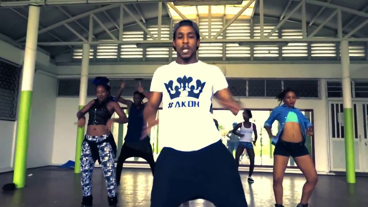 ★ Steps Show   Kwal 