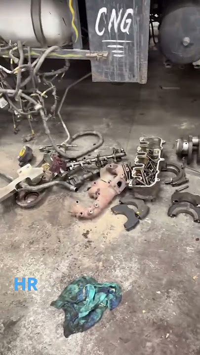 Tata bs6 engine repair work hard #follow #tatabs6bus #hrelectrician