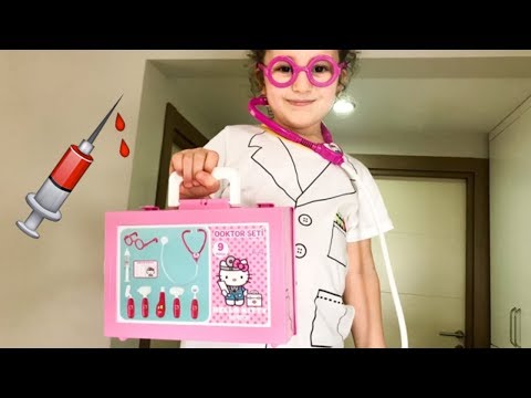Evcilik Oynuyor Uz. Hello Kitty Doktor Seti Doktorculuk Oyun U | Eğlenceli çocuk Videosu