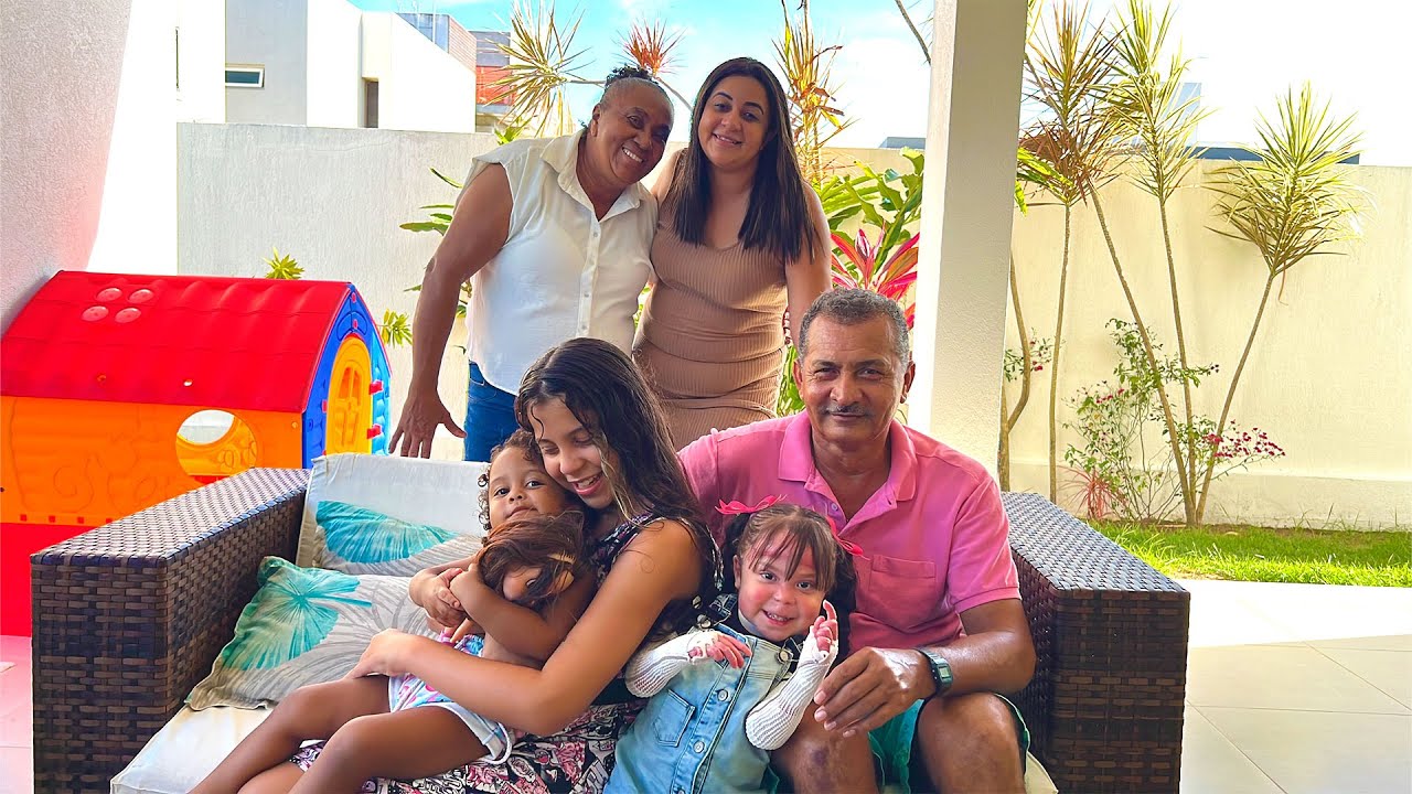 MINHA FAMÍLIA VISITOU MINHA CASA NOVA !