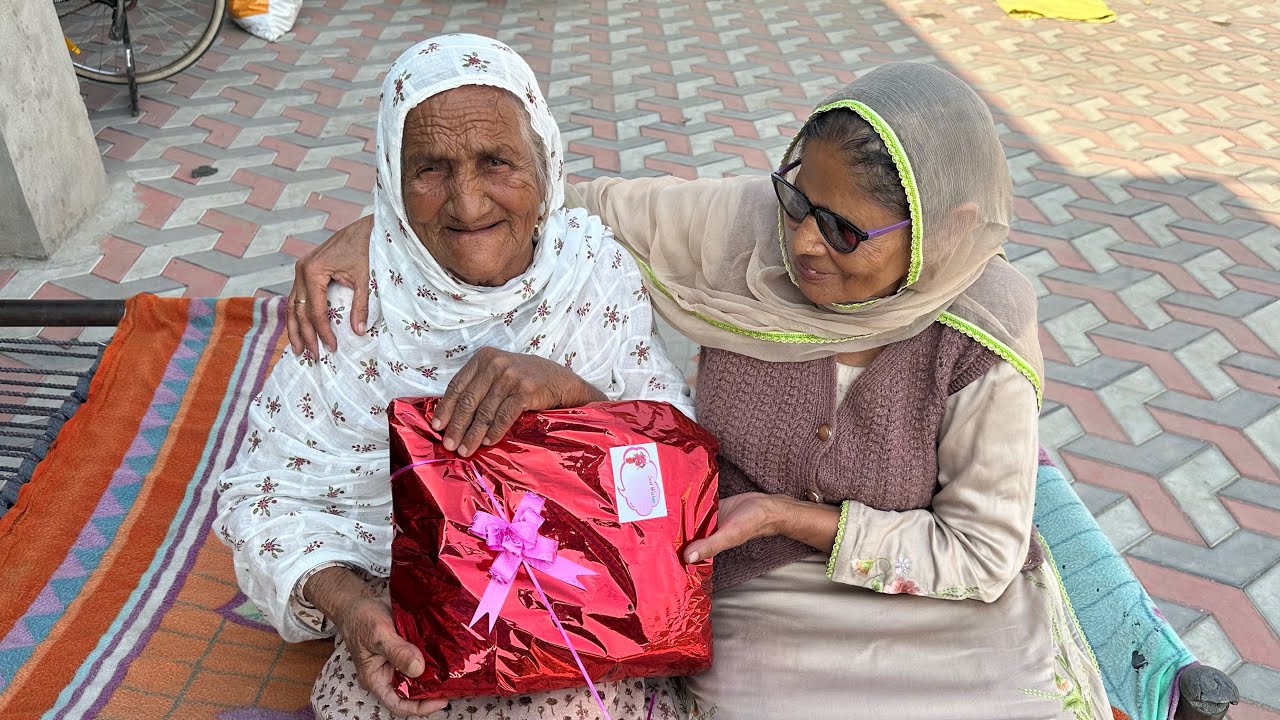 ਨਾਨੀ ਨੇ ਬੇਬੇ ਨੂੰ ਦਿੱਤਾ Surprise Gift 🎁😍 @HarmanKhosa 