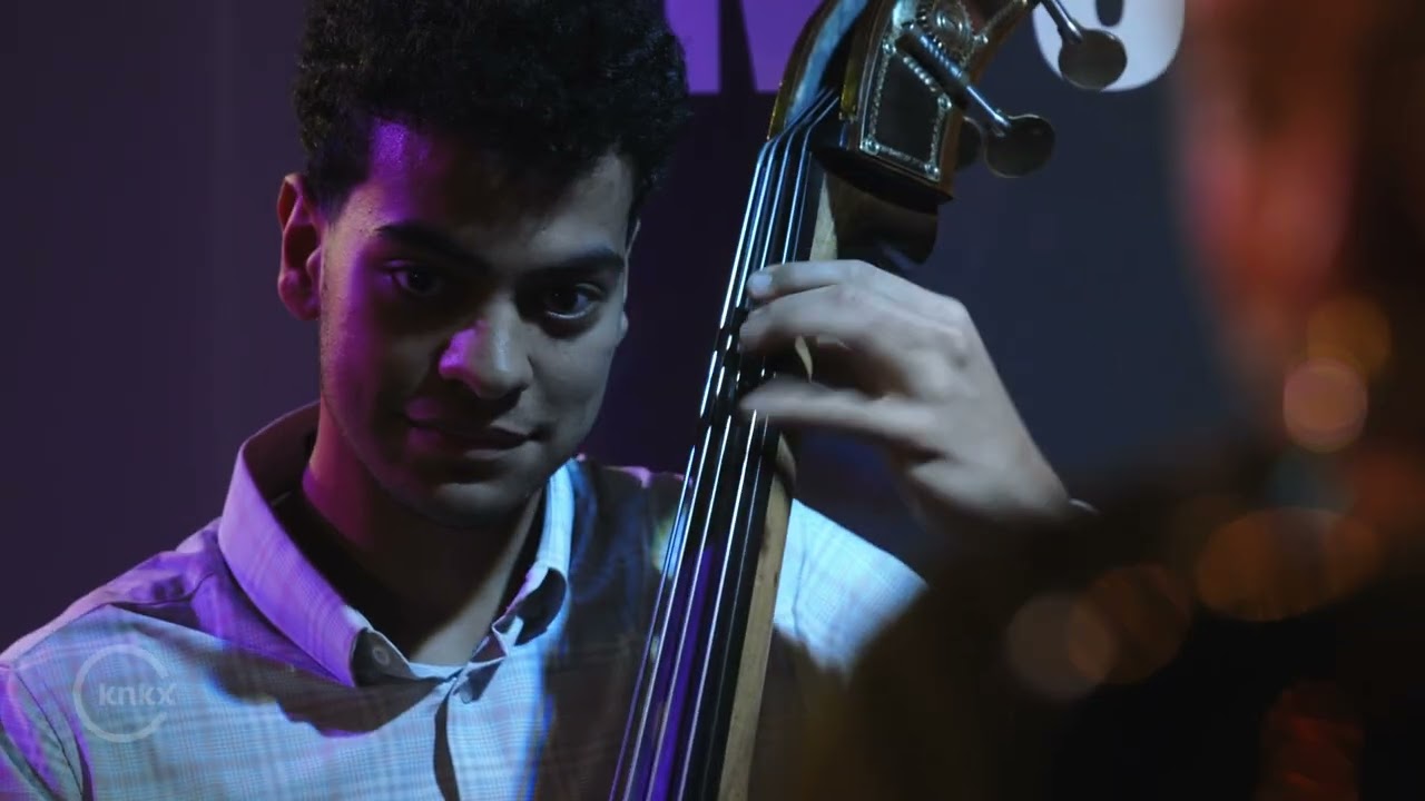 Средняя школа Эдмондс-Вудвей | Школа джаза