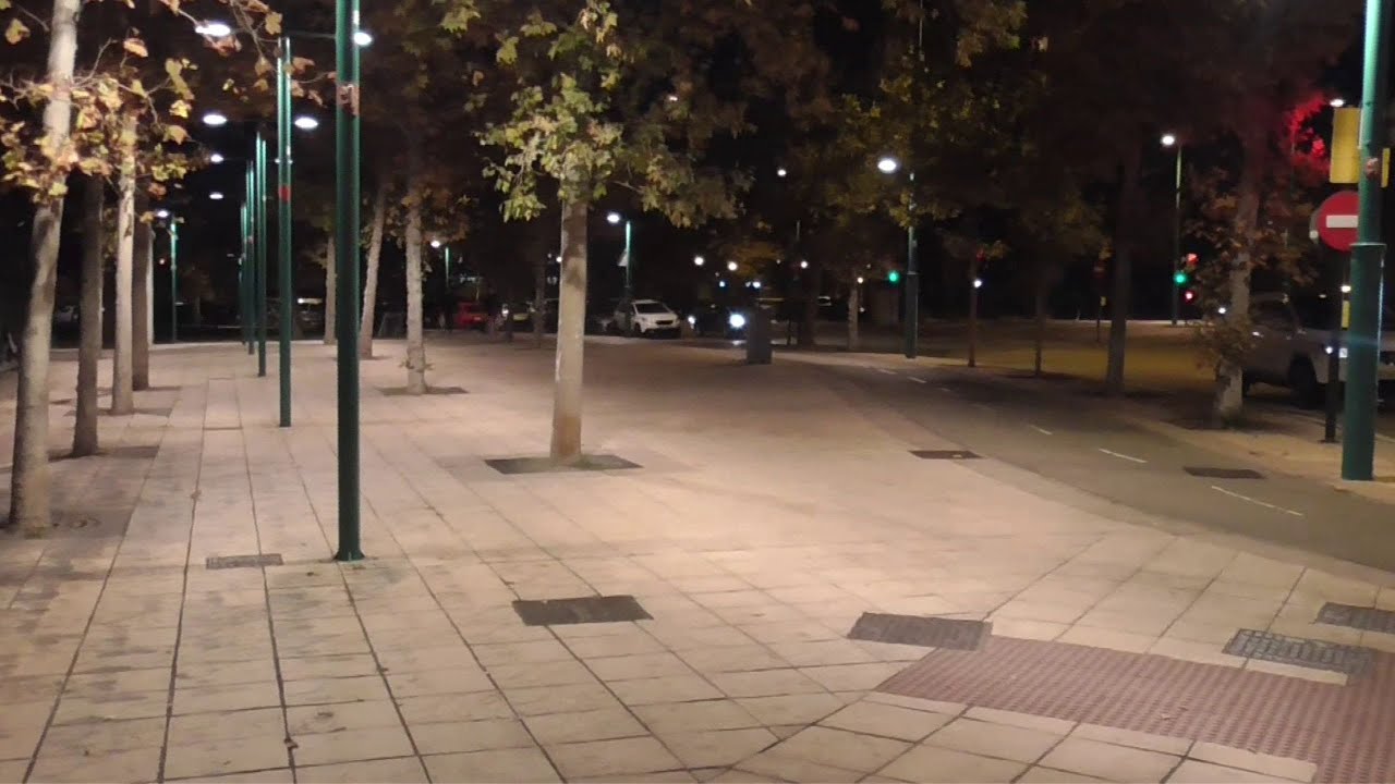 Spain Diaries: A Night Walk Through the Streets of Zaragoza 🌙✨ 