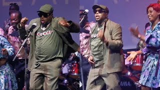 PAPA CHÉRI CHANTE POUR MAMAN DENISE NYAKERU À L'OCCASION DE SON ANNIVERSAIRE DE NAISSANCE LE 08 MARS