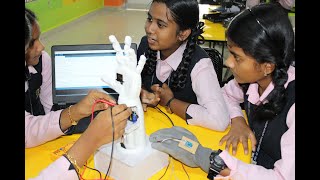 Center of Excellence - STEM Lab; Student Explaining the Projects. #robotics #ai #students #study