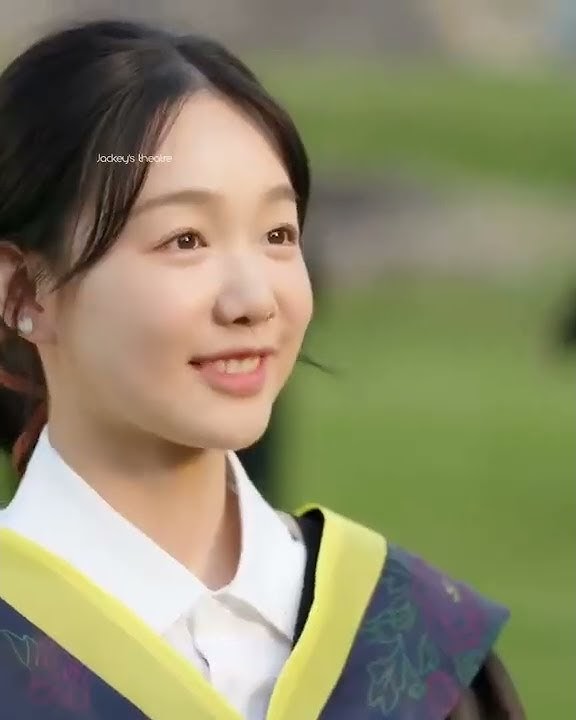 🥰💙I have a gift 😘 Cute graduation scene 😇🥰