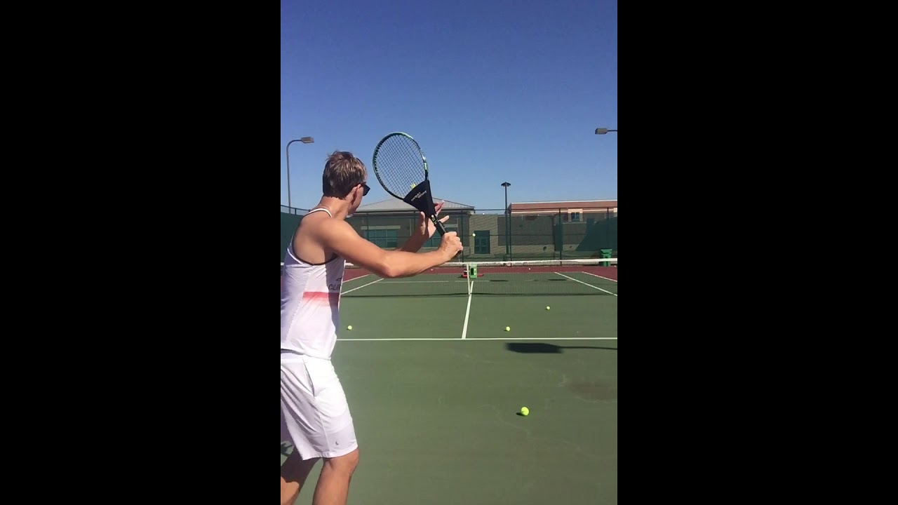 Improve tennis racket speed with the Tennis Racquet Weight Training Aid ...