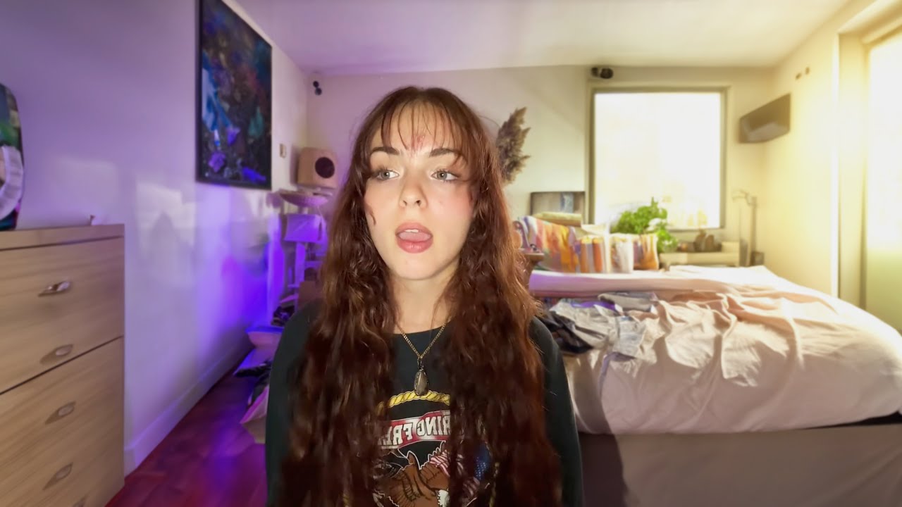 Быть горячим трудно