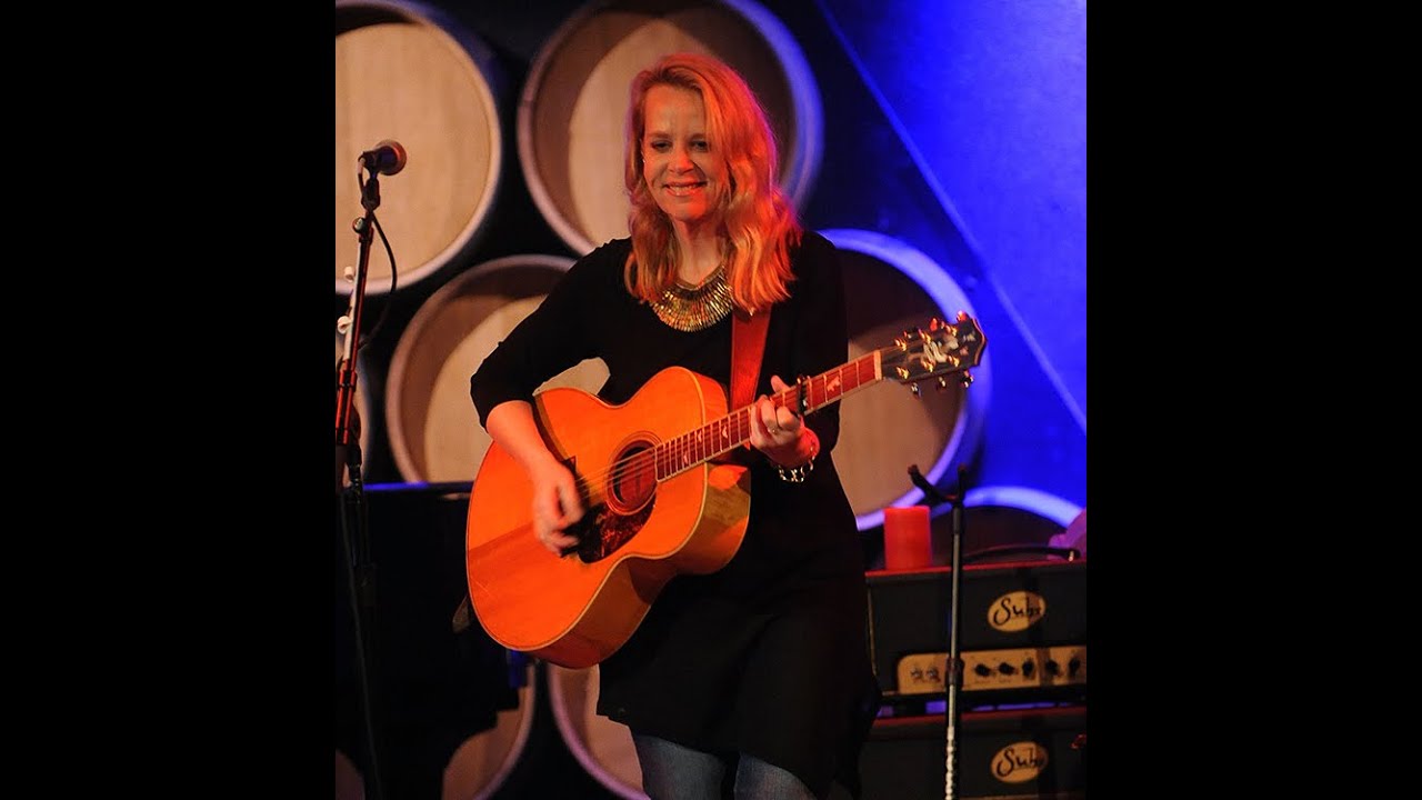 Mary Chapin Carpenter Down At The Twist And Shout YouTube