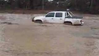 Hilux SR5: Zig Zag Railway 4x4