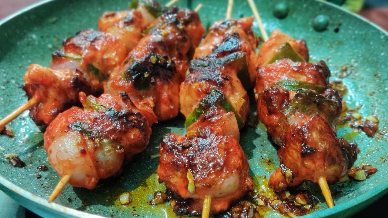 Chicken tikka kebab . 