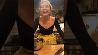 Making &quot;Beany Fart&quot; Salad with Florence Pugh ~ March 21st, 2021