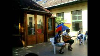 Kávészünet - Madarász utcai Gyermekkórház fellépés