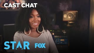 The Lowdown: Shooting Miss Christine | Season 3 | STAR
Brandy walks us through the exciting first scene of season three of STAR.
Subscribe now for more Star clips: http://fox.tv/SubscribeStar
Watch Star Season 3 videos: https://fox.tv/StarSeason3Playlist
Catch full episodes now: http://fox.tv/WATCHstar
See more of Star on our official site: http://fox.tv/Star
Like Star on Facebook: http://fox.tv/Star_FB
Follow Star on Twitter: http://fox.tv/Star_TW
Follow Star on Instagram: http://fox.tv/Star_IG
Like FOX on Facebook: http://fox.tv/FOXTV_FB
Follow FOX on Twitter: http://fox.tv/FOXTV_Twitter
The story of three girls’ rise to fame, STAR’s second season ended with CARLOTTA (Queen Latifah), ALEX (Ryan Destiny), SIMONE (Brittany O’Grady), DEREK (Quincy Brown), COTTON (Amiyah Scott) and CASSIE’s (Brandy Norwood) lives in jeopardy. Carlotta had been named the head of A&R for Midtown Sound, but her world came crashing down after learning Cassie killed JAHIL (Benjamin Bratt). When Carlotta confronted Cassie, guns were drawn and one went off. Meanwhile, Alex, Cotton and Derek each were on a flight to New York when a news report revealed that a plane had crashed – with no one knowing who survived. Season Three picks up three months later, as STAR (Jude Demorest) returns home from touring, and Alex and Simone’s fates are finally answered.
The Lowdown: Shooting Miss Christine | Season 3 | STAR
https://www.youtube.com/STARonFOX
#Star The Lowdown: Shooting Miss Christine | Season 3 | STAR