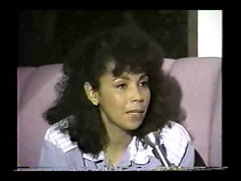 De Todo Un Poco Con Mundito y Milagros - Adalgisa Pantaleon camera iphone 8 plus apk