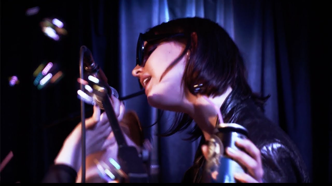 Dead Vibrations – "Chemical Hug" (Official Video)