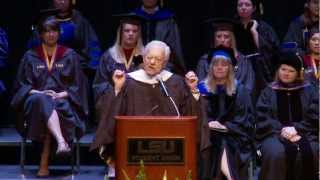 Bob Schieffer Addresses LSU's Manship School - 2012 Commencement