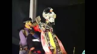 #wayanggolek tebak tebakan/tarucing si cepot lawan buta wayang golek lucu