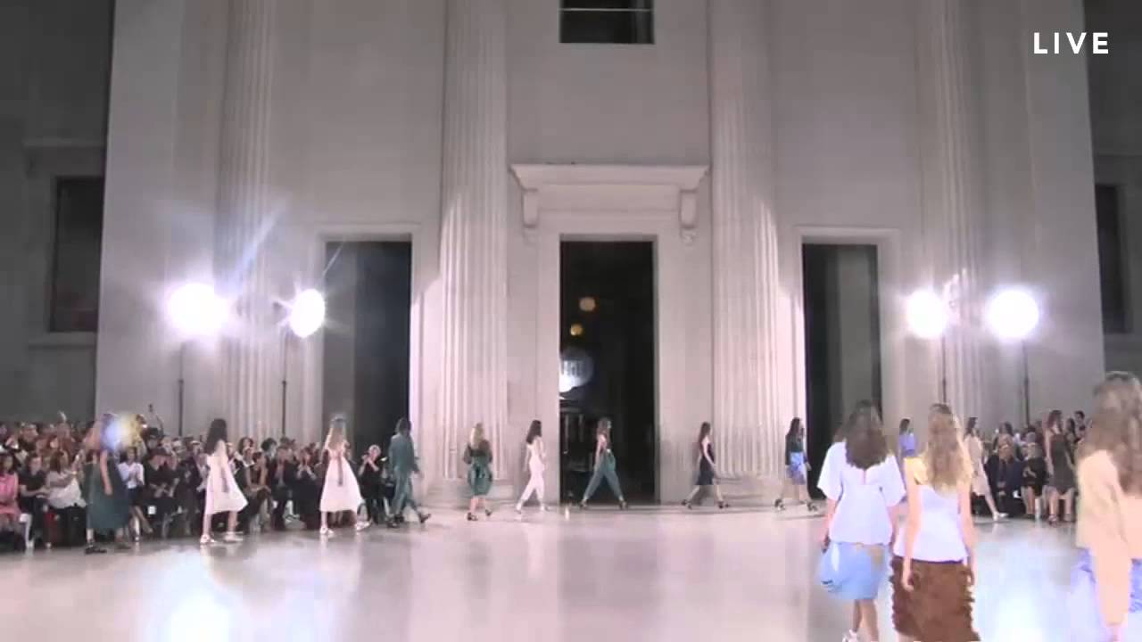 Jonathan Saunders Final Walk at LFW SS15