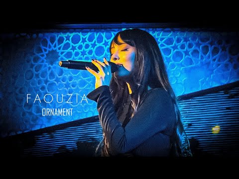 Faouzia Ornament Live In NY