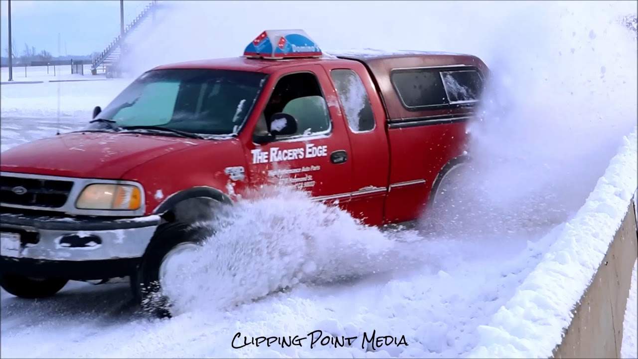 Winter Drift Day at Toronto Motorsports Park - YouTube