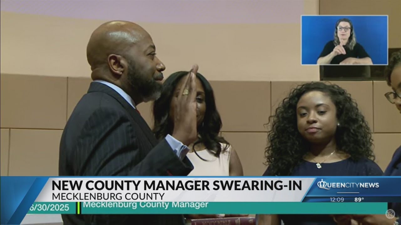 Mike Bryant sworn in as new Meck. County manager
