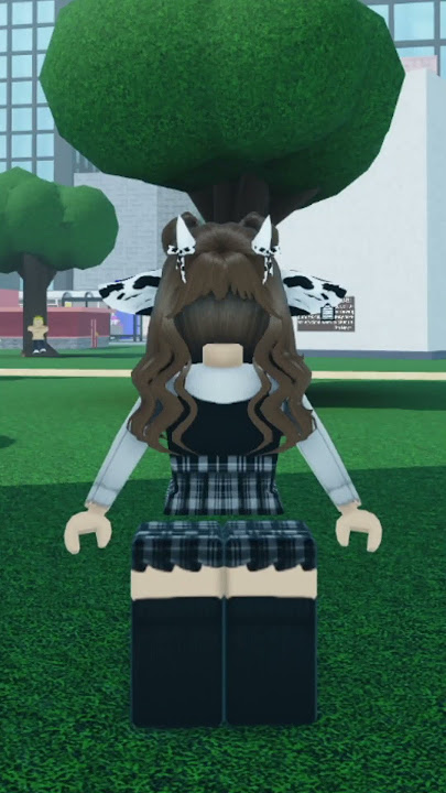 What Did He Do With The Pictures....🤨📸 #roblox #rektway