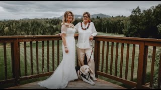 Hawaii Themed Alaskan Wedding | Cindy & Pat