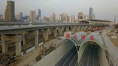 A New World Record! Major Tunnel of the World's Longest Sea Bridge Completed in China