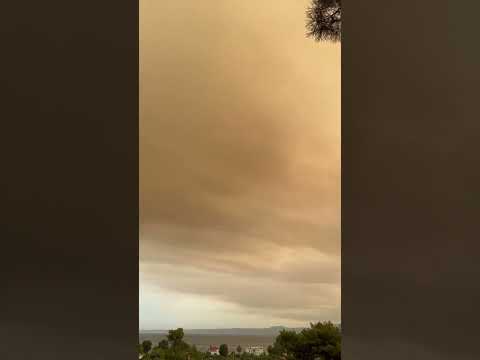 Тъмни облаци от пожарите в Александруполис, затрупаха Халкидики!