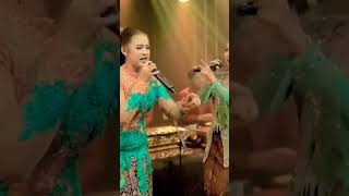 Itaneng Tenri Bolo (to ganjel to ganjel ganjel) - Niken Selindri Ft Rina Aditama #shorts #music #fyp