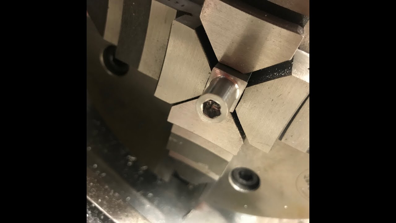 Réaliser une empreinte hexagonale sur le tour