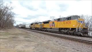 UP engine 8530 leads the Clinton to Proviso (CLIPPER) manifest train