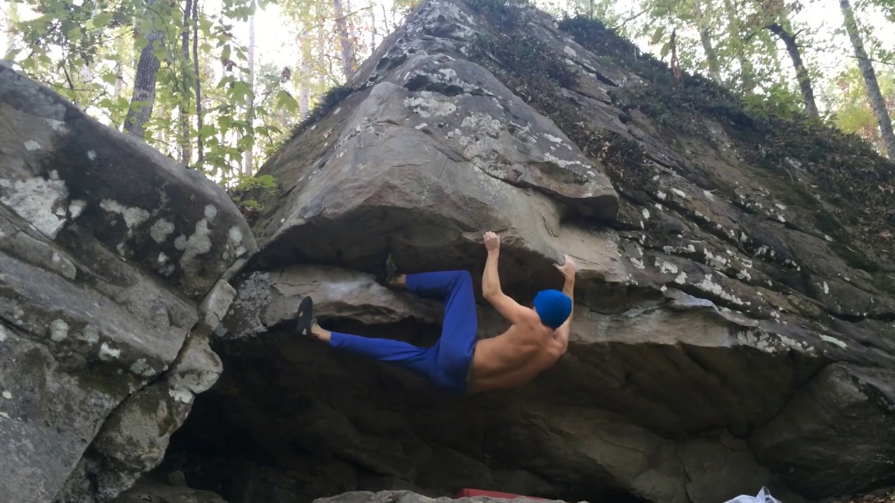 Moss Rock Preserve bouldering: V3 Clark Direct - YouTube
