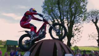 Dougie Lampkin visits Thornton Hall Country Park