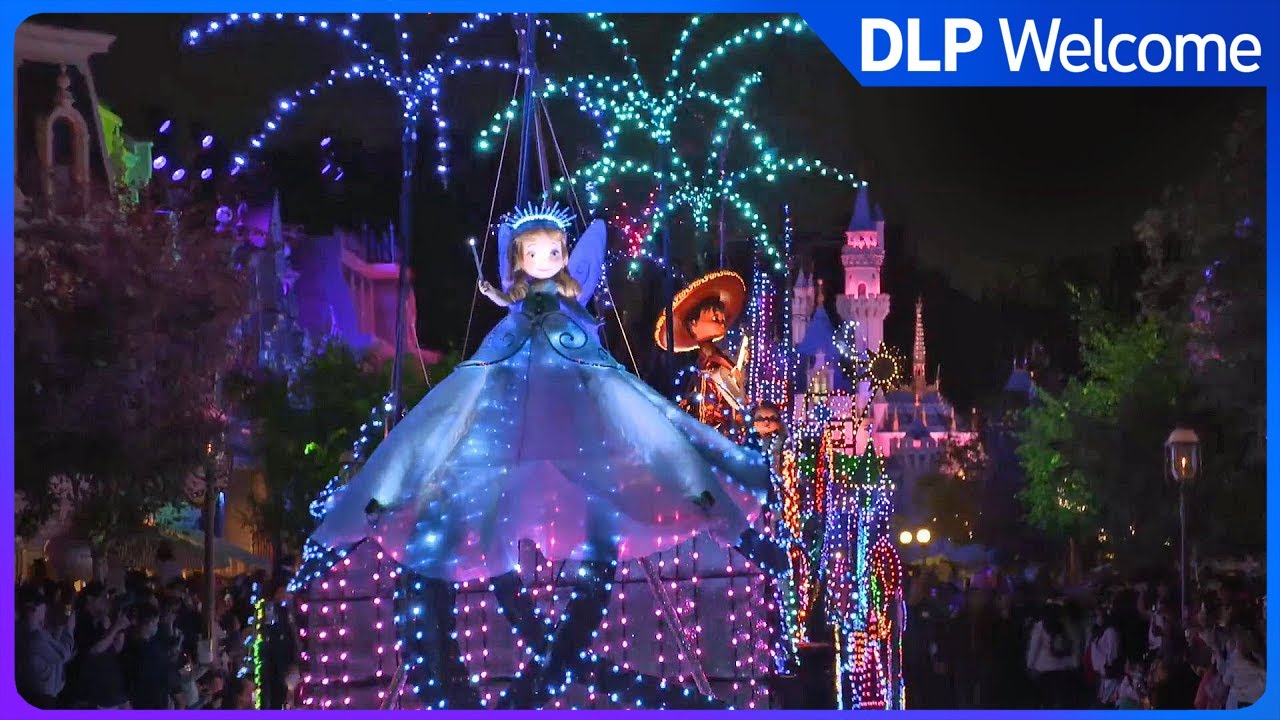Christmas Lights Parade 2022 Main Street Electrical Parade 2022 - Disneyland Resort - Youtube