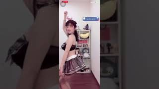 Idol Bigo Huỳnh Nhật Hạ Mặc Váy Xuyên Thấu Nhảy Sexy Và Cái Kết Đẹp