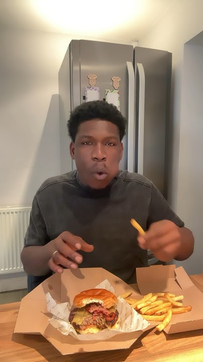 If You Wanna Burger Eat A Burger If you want a burger Eat a burger 🍔 🍟#youtubeshorts #shortsfeed #shorts