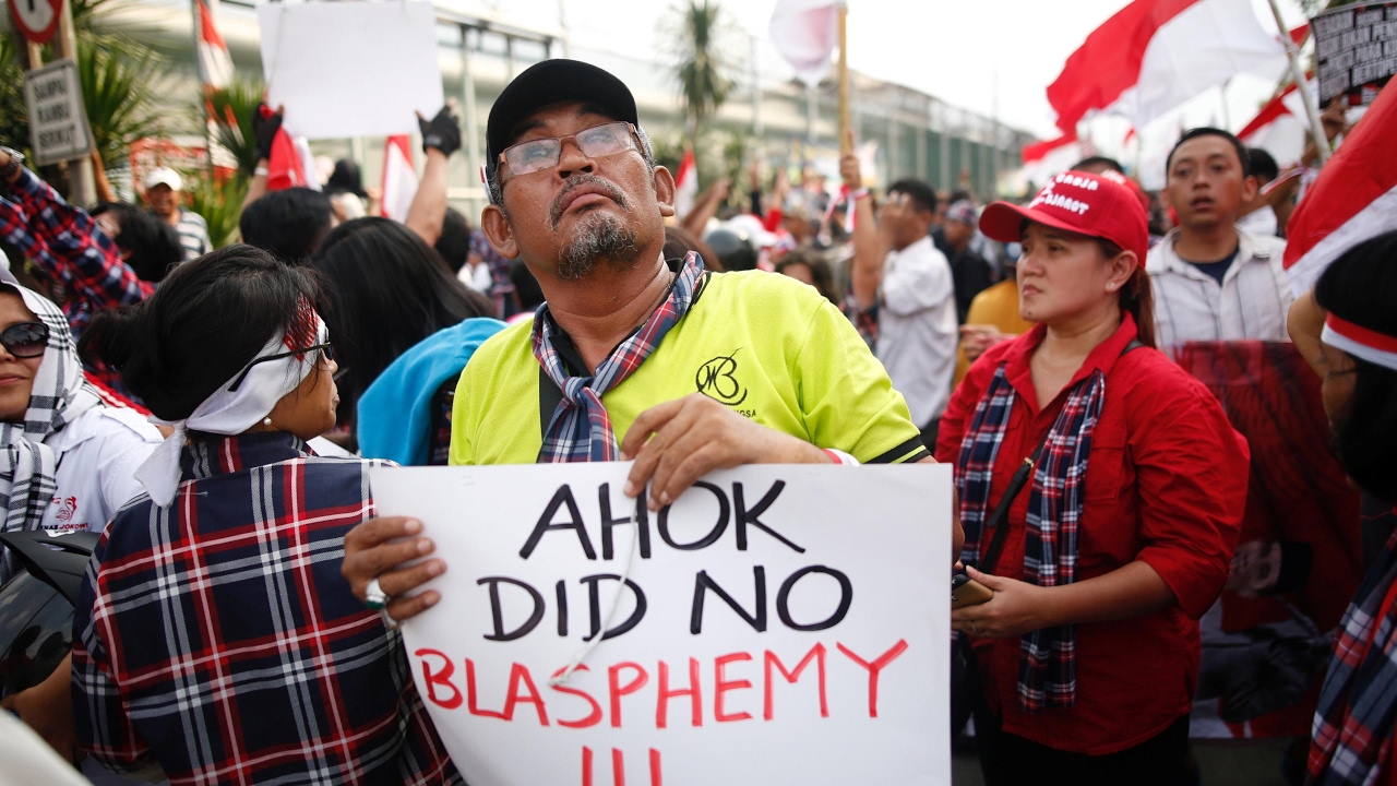 Supporters weep as court jails Jakarta governor – video - atts