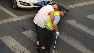 When Cops Are Awesome Heartwarming Encounters