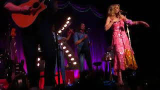 Kylie Minogue, One Last Kiss, Live in New York, Bowery Ballroom