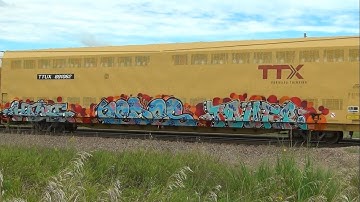 Union Pacific autorack with horn salute at V Avenue, Boone County, Iowa